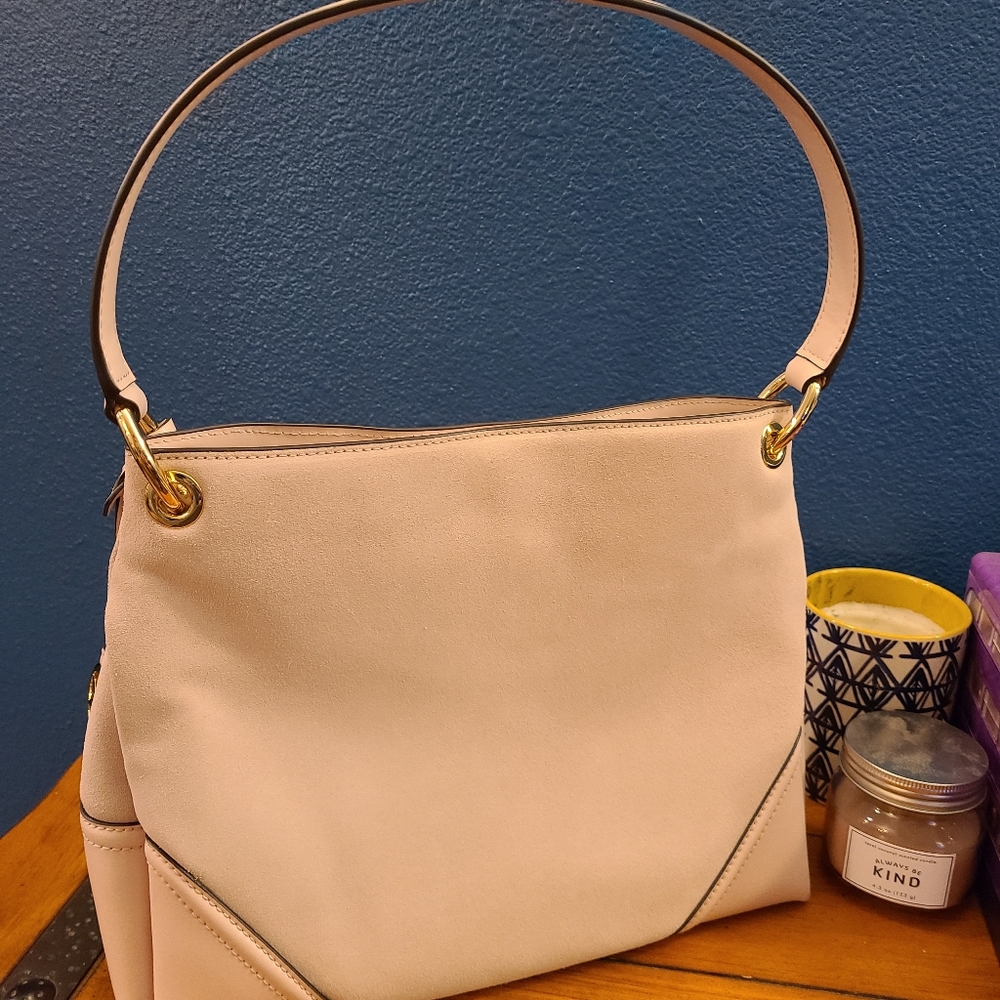Michael Kors Suede Nicole - Picture 4 of 10